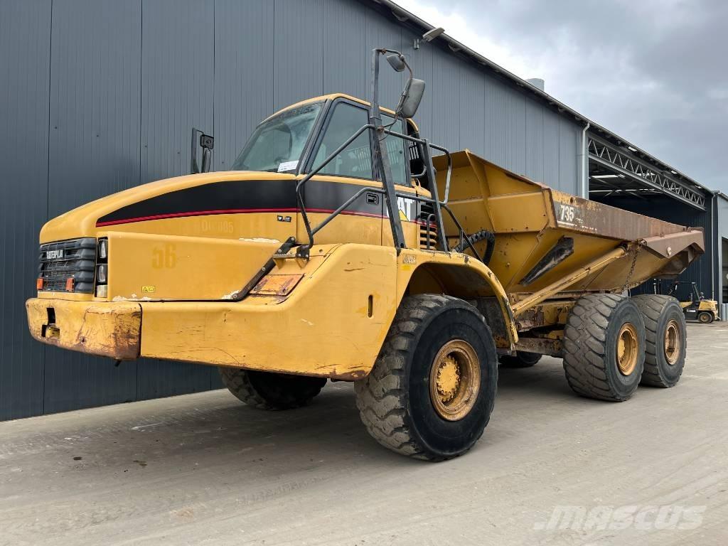 CAT 735 Шарнирно-сочленённые самосвалы