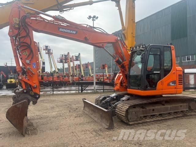 Doosan DX 140 LCR-3 Гусеничные экскаваторы