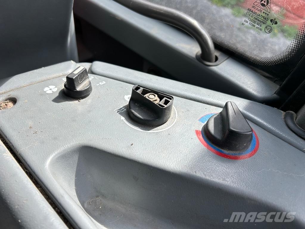 Volvo L 35 B Фронтальные погрузчики