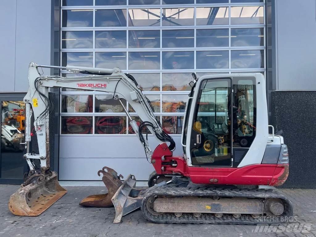 Takeuchi TB250 Мини-экскаваторы