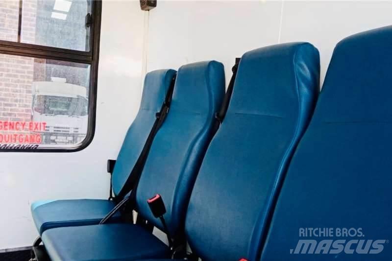 Isuzu FTR 850 AMT Специальные грузовики