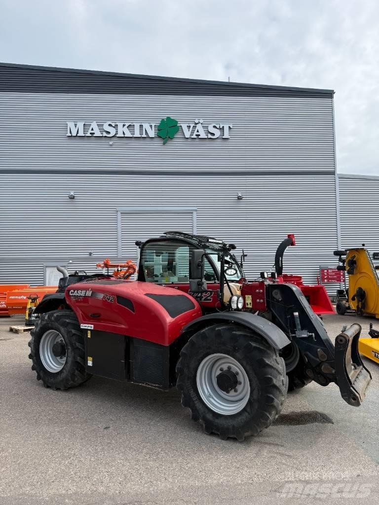 Case IH Farmlift 742 Телескопические погрузчики