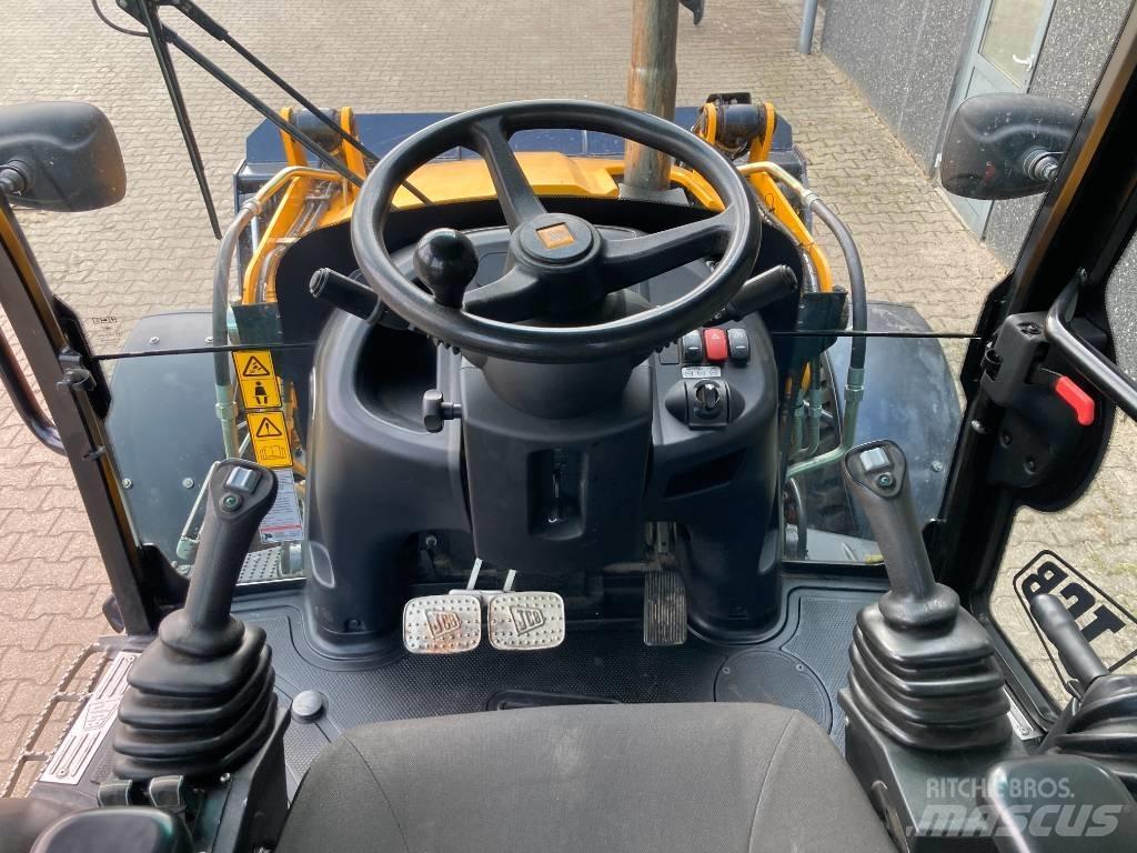 JCB 3 CX Экскаваторы-погрузчики