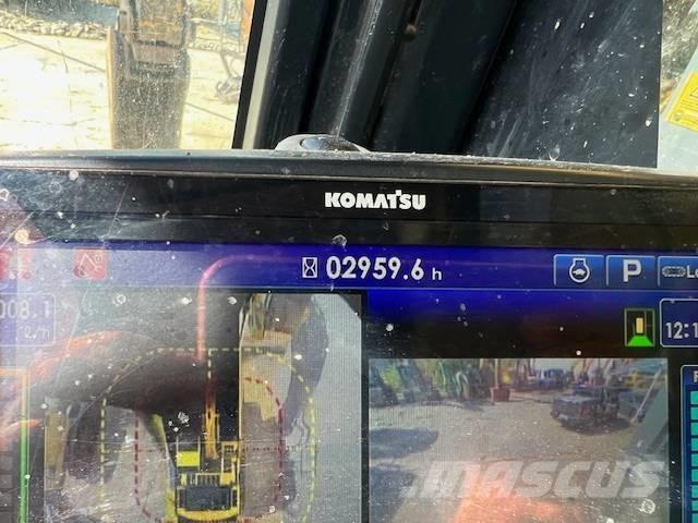 Komatsu PC 210 LC-11 Гусеничные экскаваторы