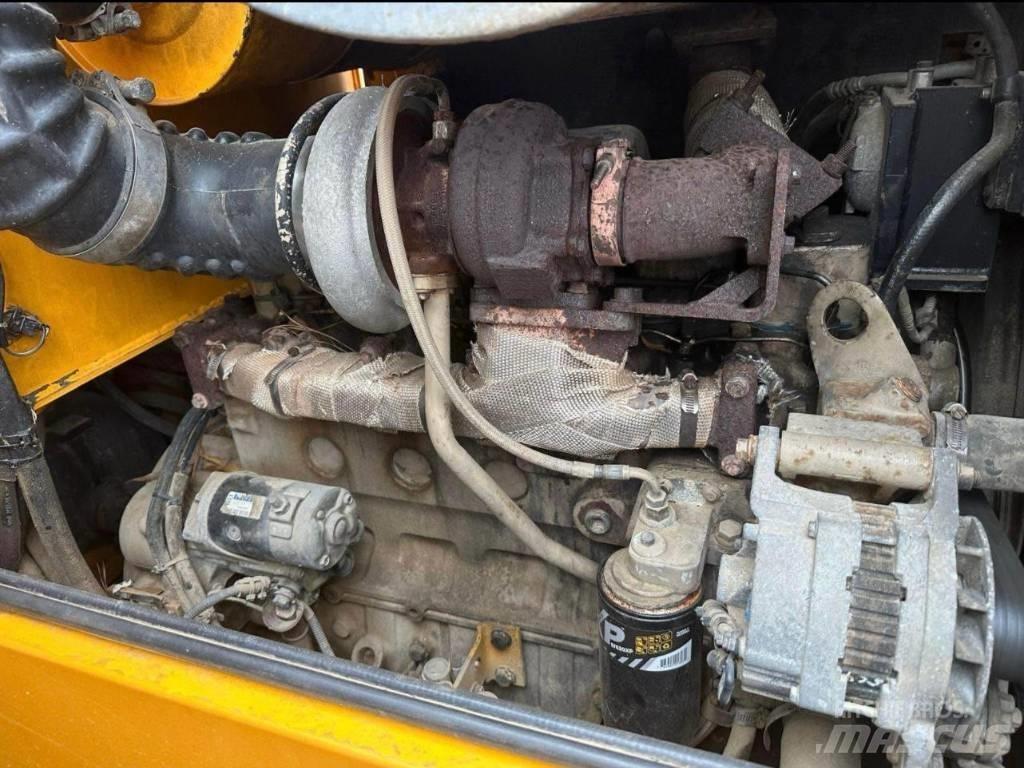 Hyundai HL 740-7 Фронтальные погрузчики