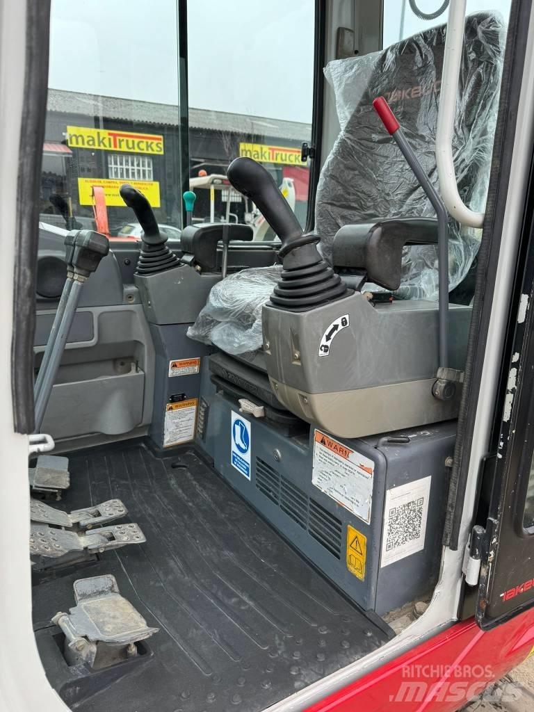 Takeuchi TB228 Мини-экскаваторы
