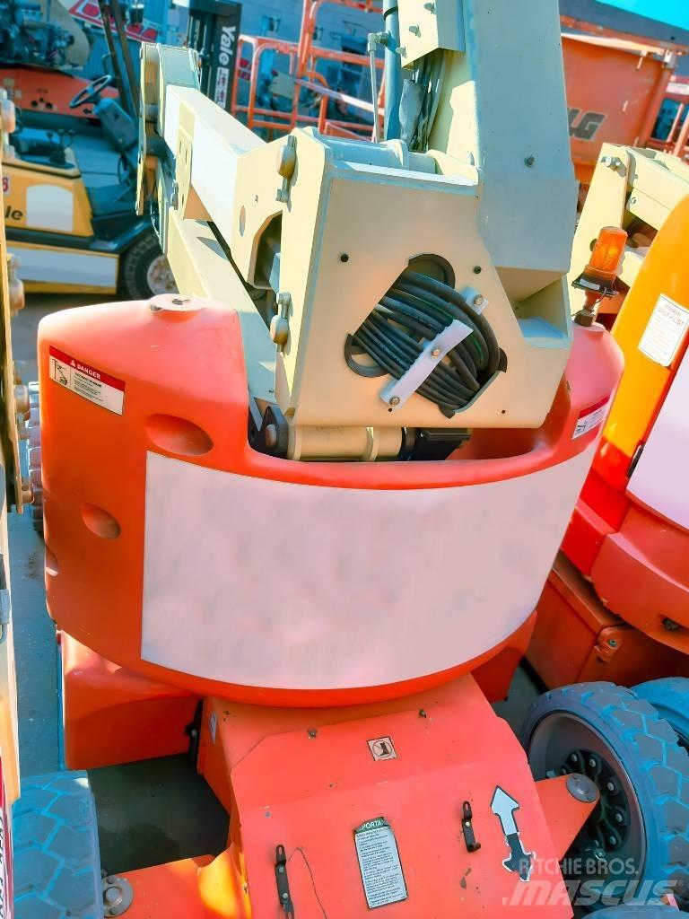 JLG E 450 A Коленчатые подъемники
