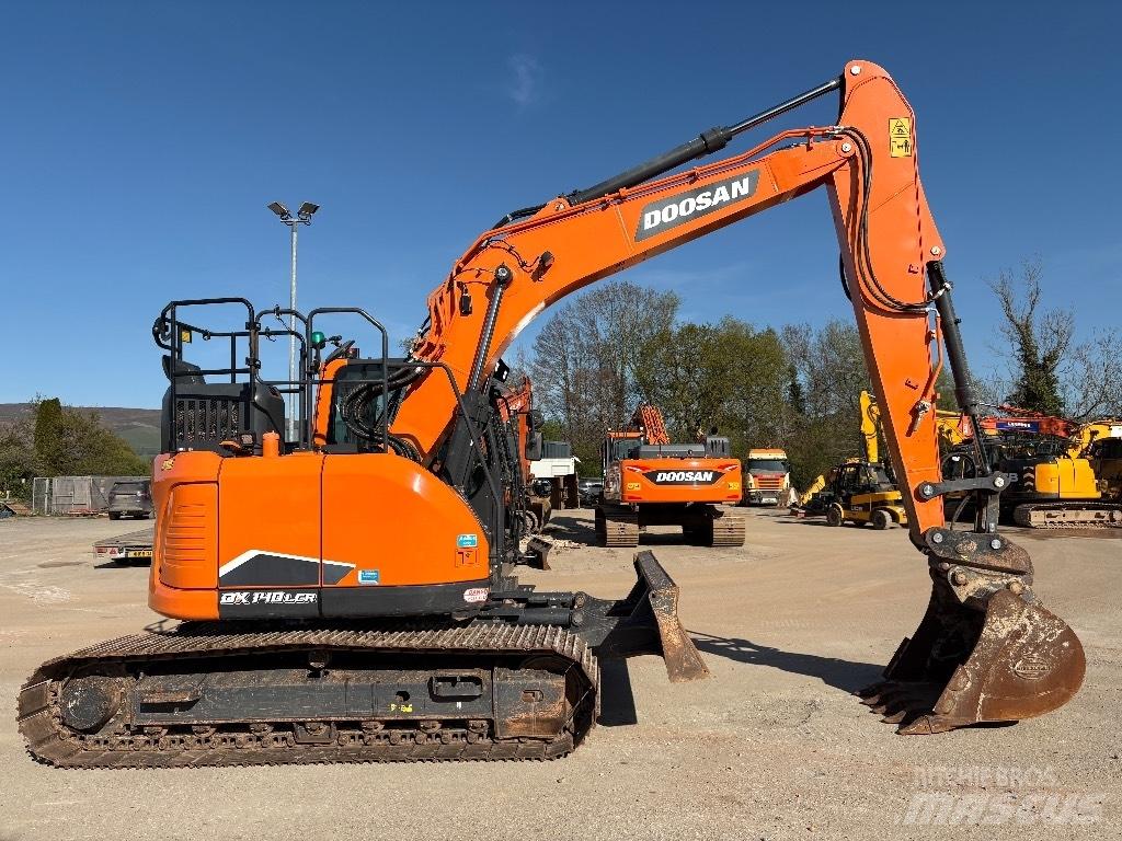 Doosan DX140LCR-7 Гусеничные экскаваторы
