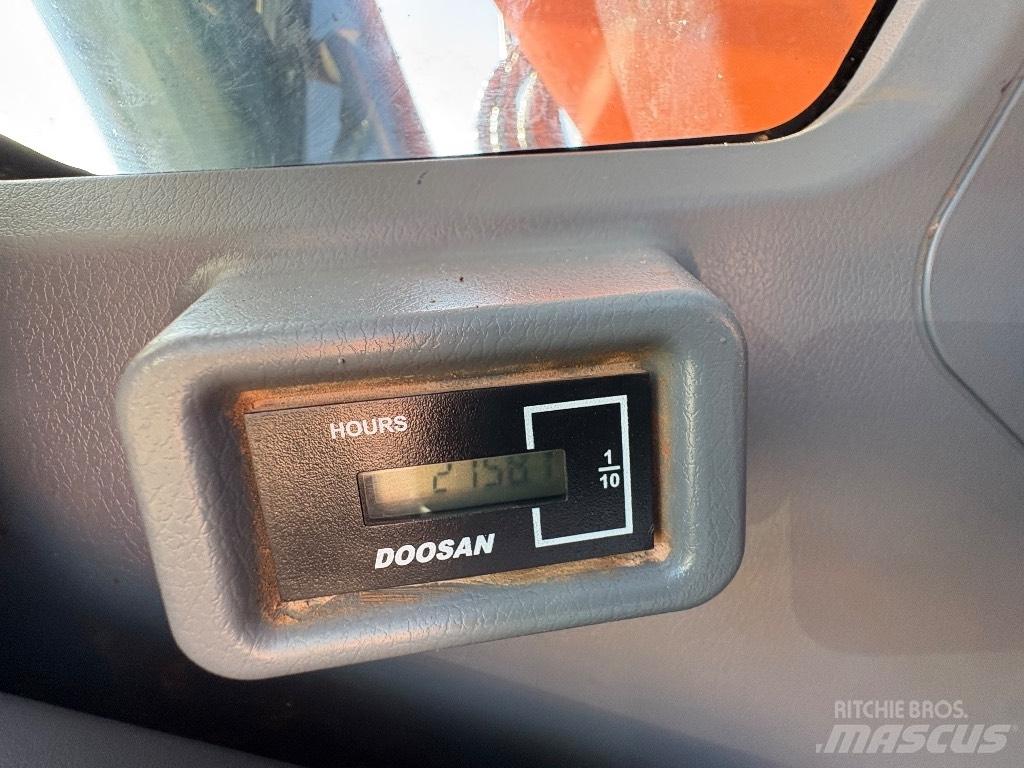 Doosan DX140LCR-7 Гусеничные экскаваторы