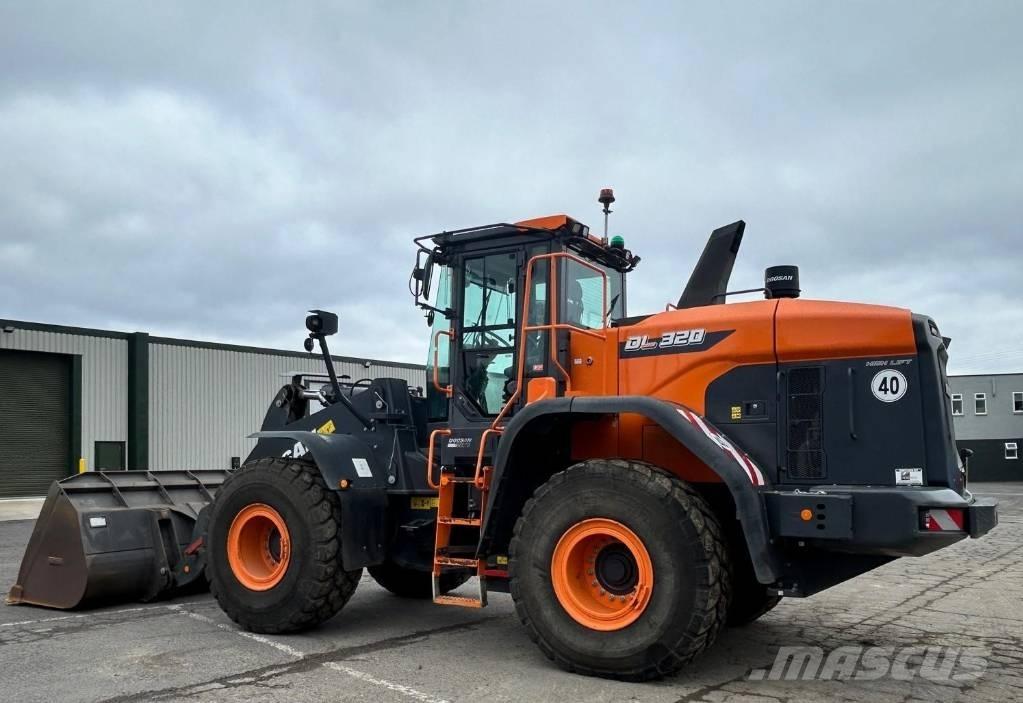 Doosan DL 320-7 Фронтальные погрузчики