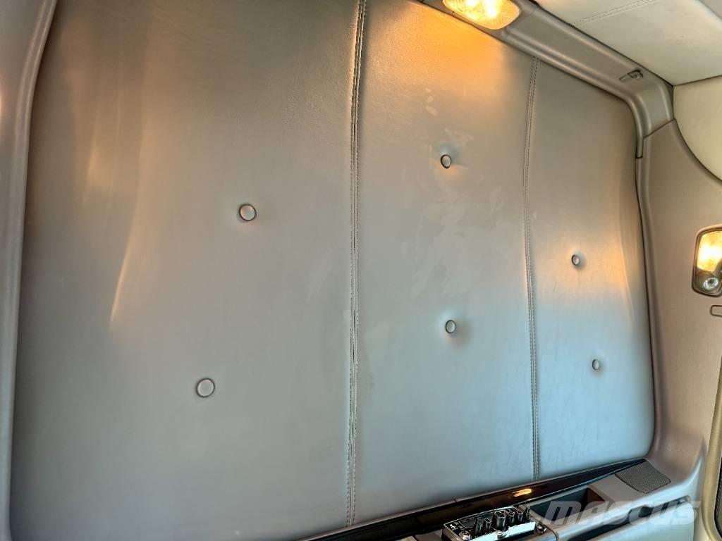 Kenworth W 900 Седельные тягачи