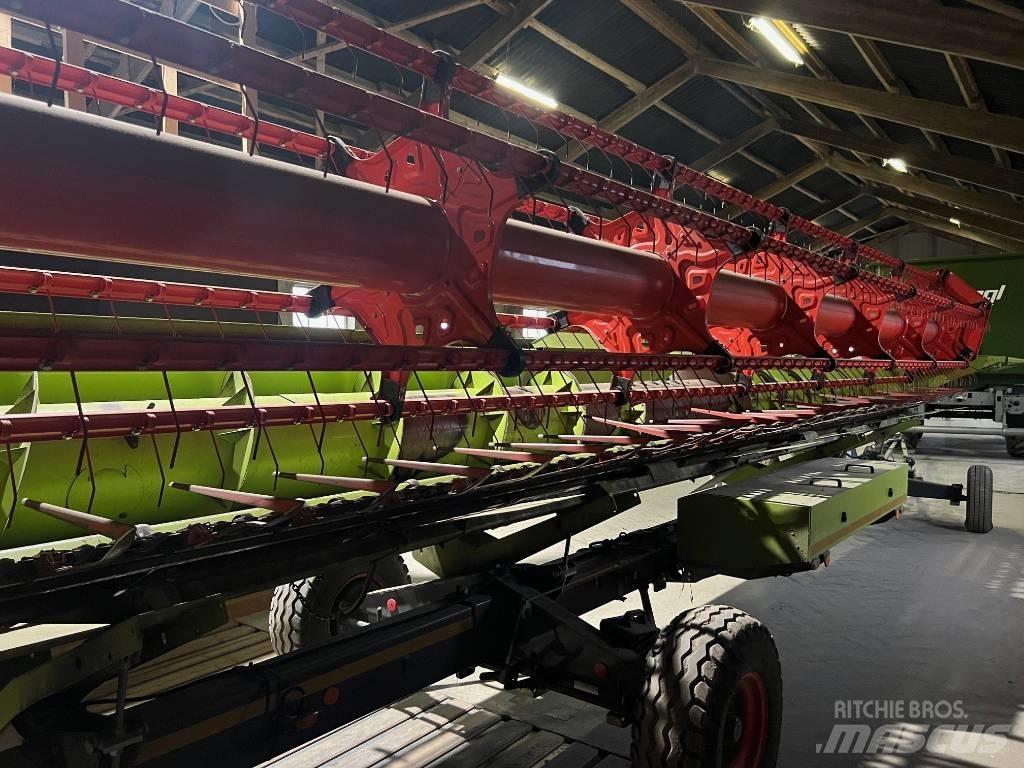 CLAAS Lexion 6800 Зерноуборочные комбайны