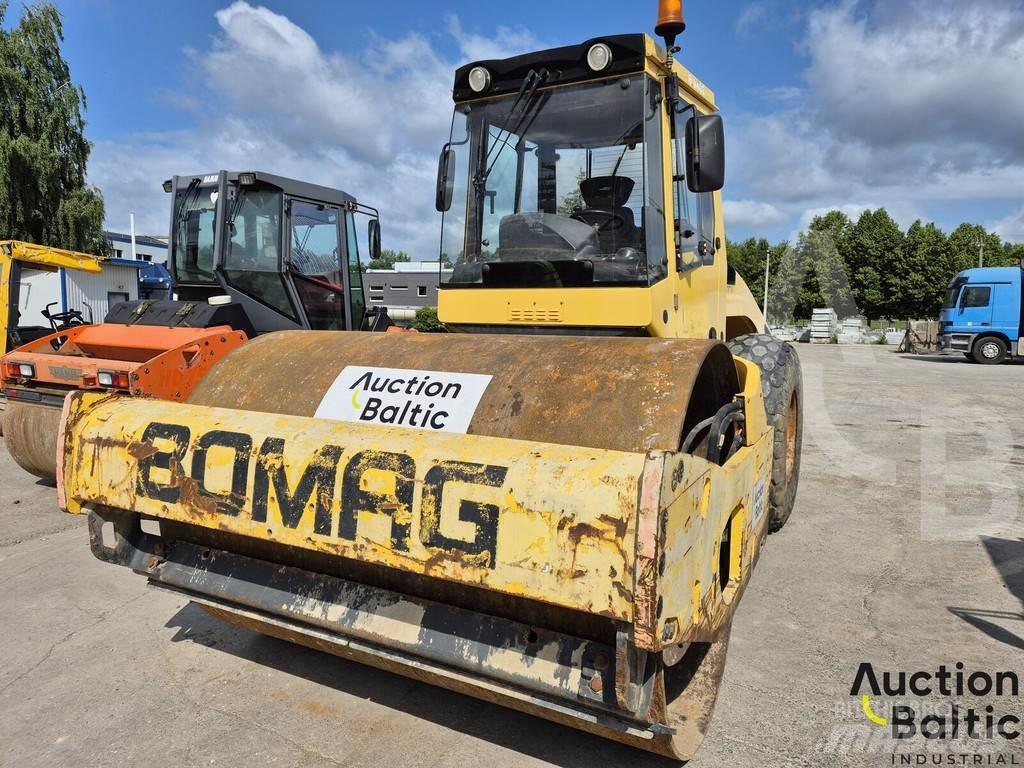 Bomag BW 211 D-4 Грунтовые катки