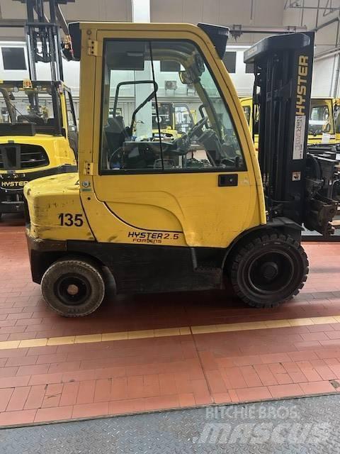 Hyster H2.5FT Дизельные погрузчики