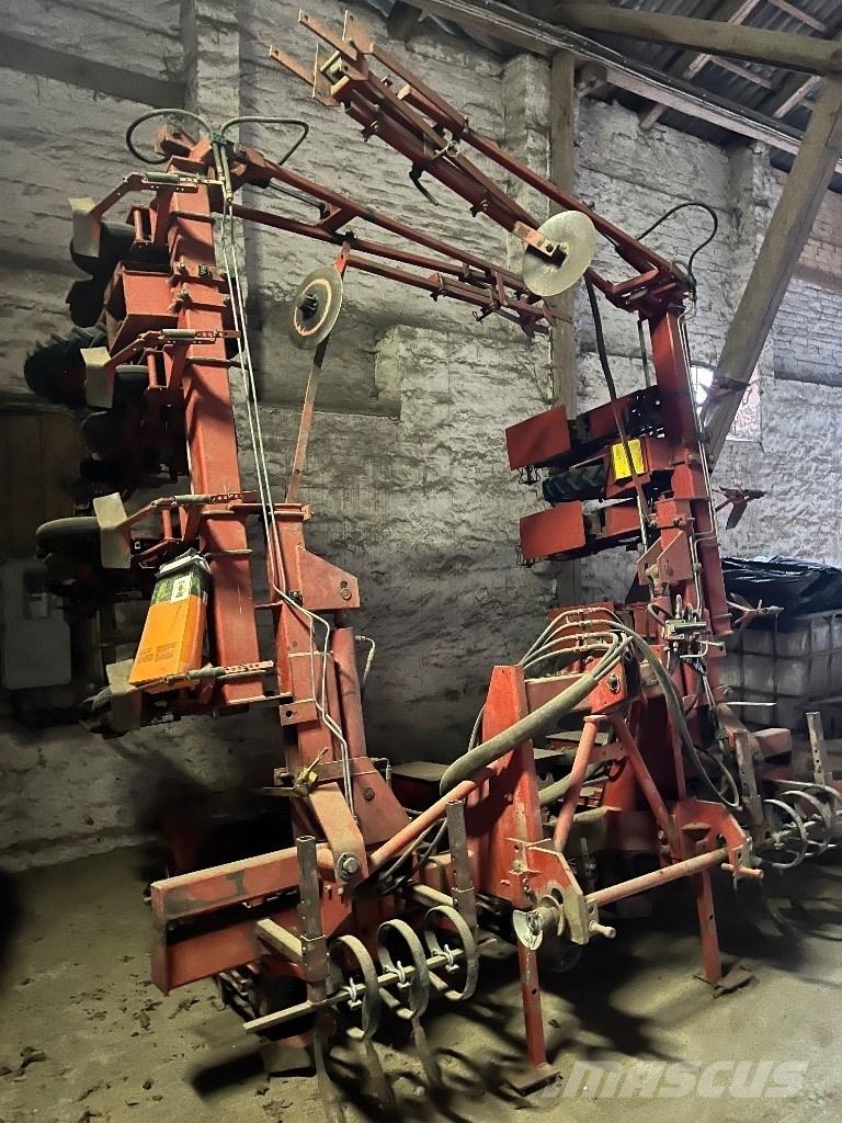 Becker 12 R Сеялки точного высева
