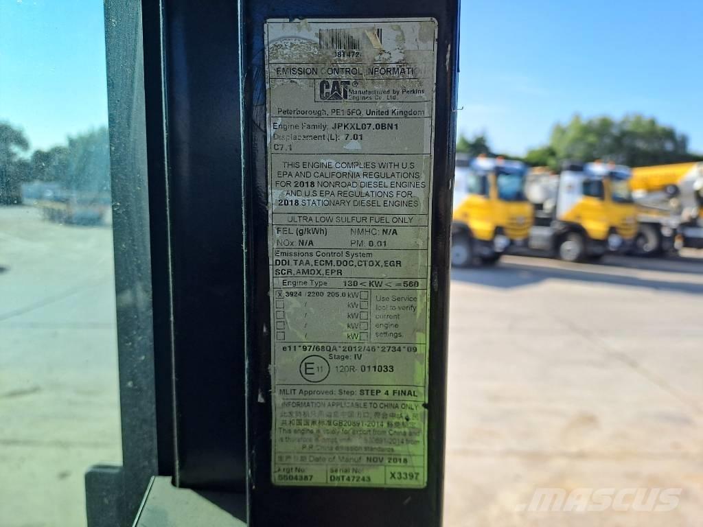 CAT 330 NG Гусеничные экскаваторы