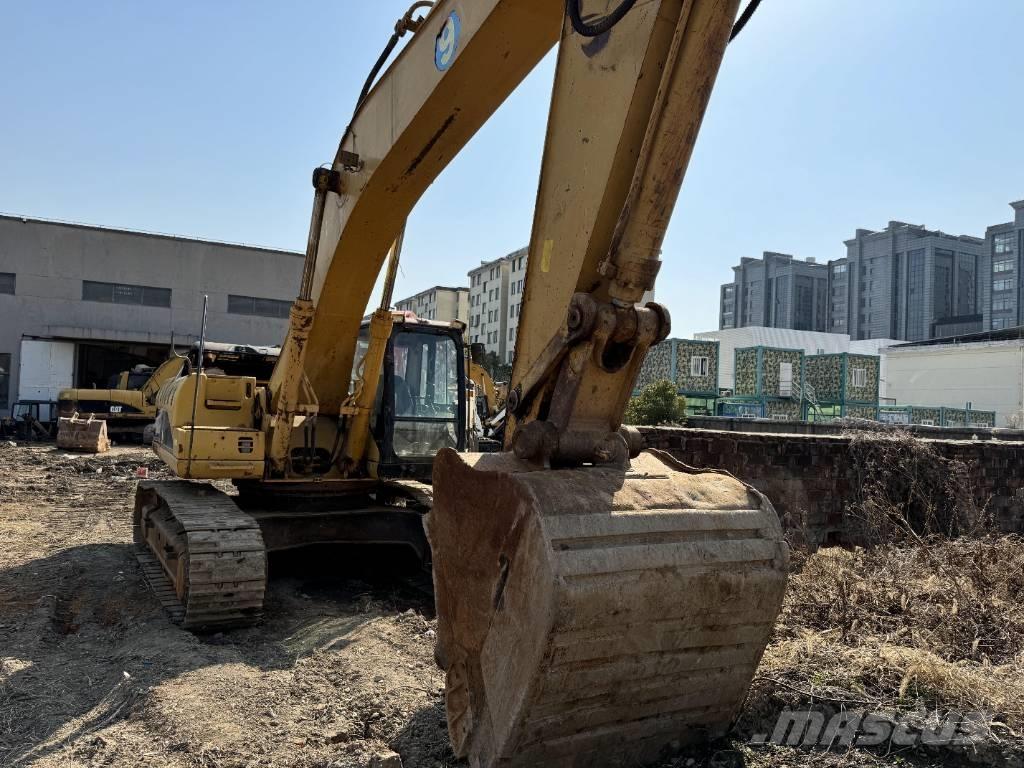 CAT 330 C Гусеничные экскаваторы