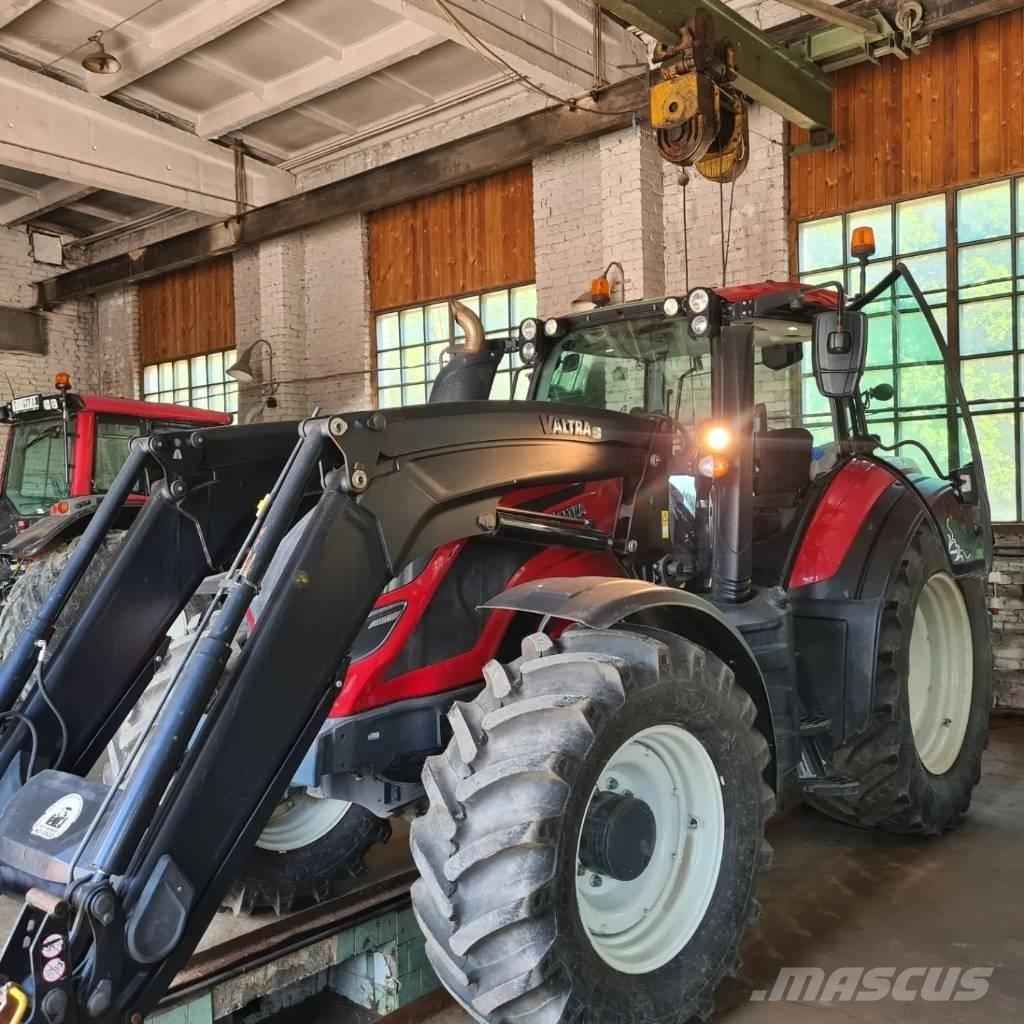 Valtra T 174 Трактора