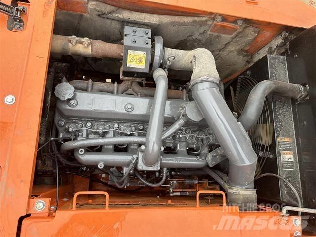 Doosan DH150W Колёсные экскаваторы