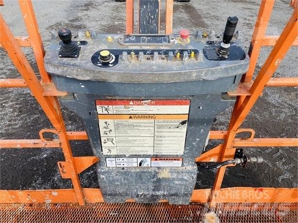 JLG 860 SJ Телескопические подъемники