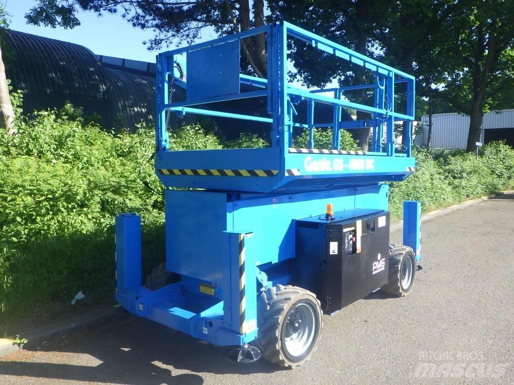 Genie GS4069DC Ножничные подъемники
