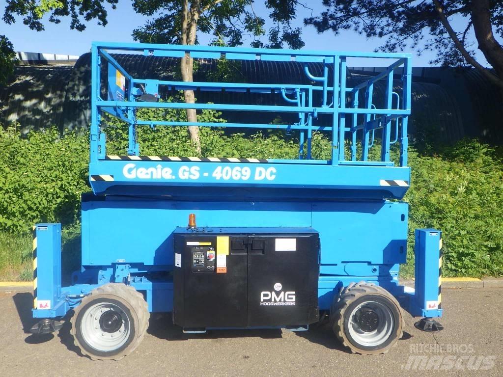 Genie GS4069DC Ножничные подъемники