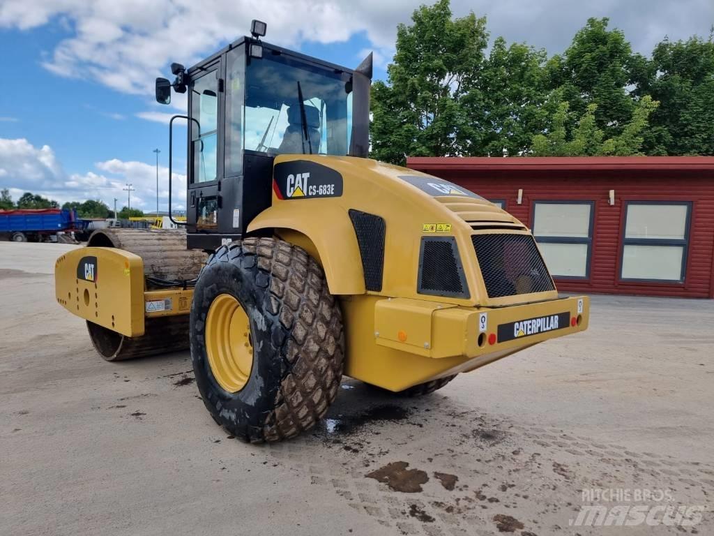 CAT CS 683 E Грунтовые катки