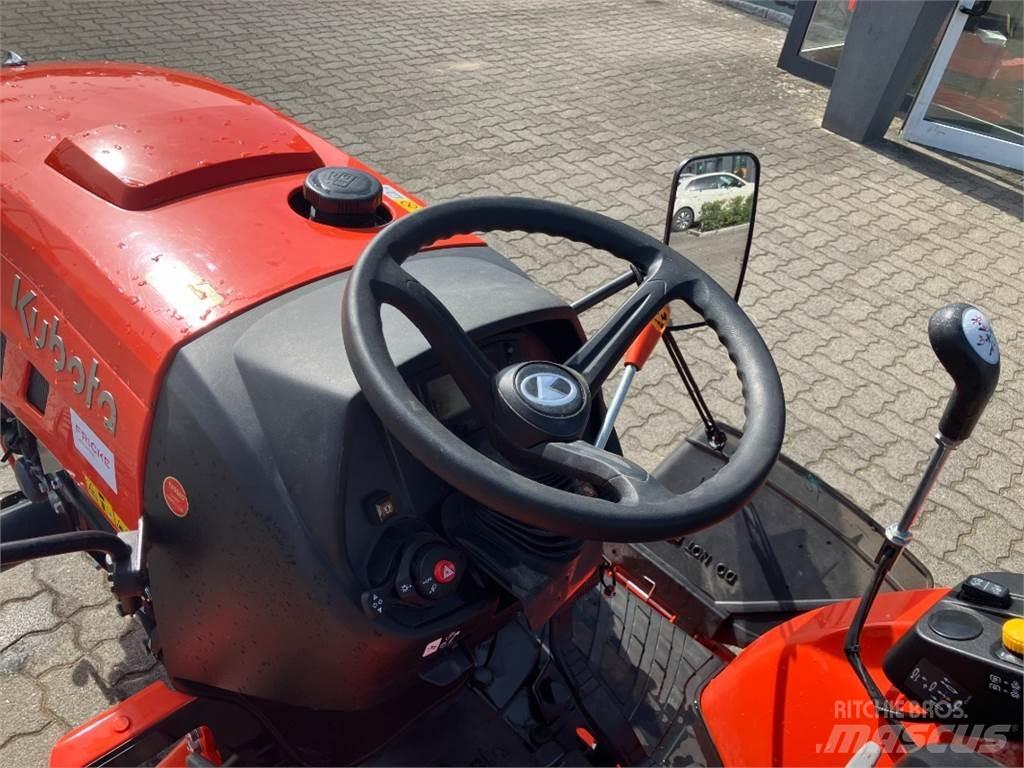 Kubota LX 351 Коммунальные тракторы