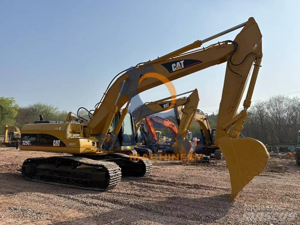 CAT 325 CL Гусеничные экскаваторы