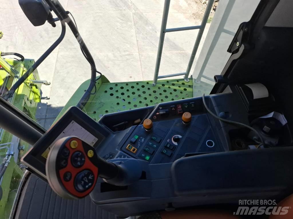 CLAAS Lexion 530 Зерноуборочные комбайны