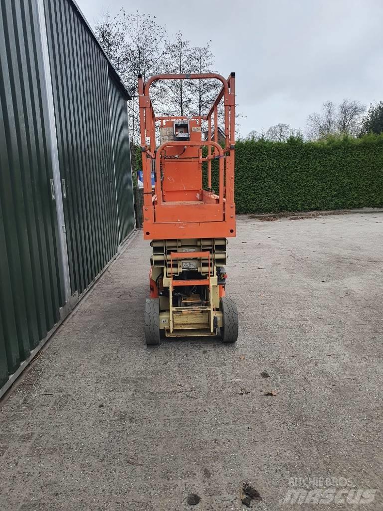 JLG 2032 ES Ножничные подъемники