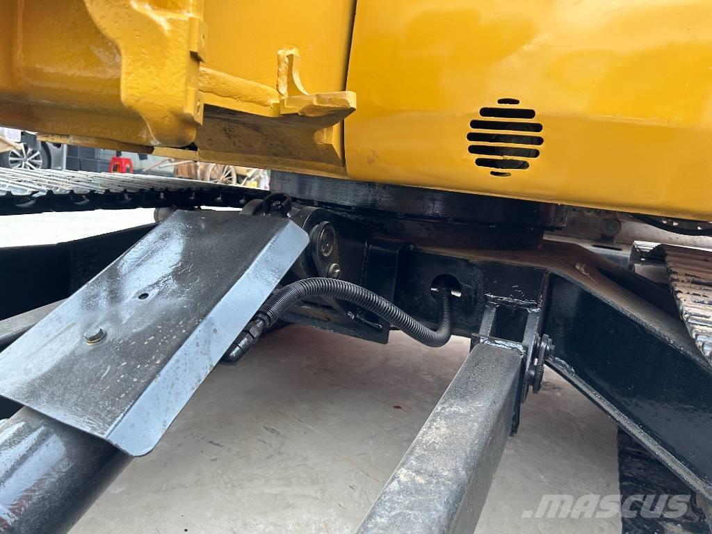 CAT 304 Гусеничные экскаваторы