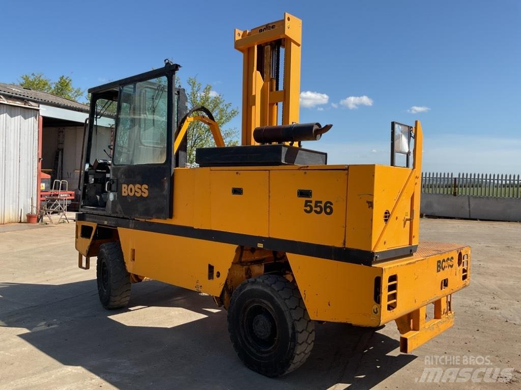 Boss 556 Строительная техника - Другие