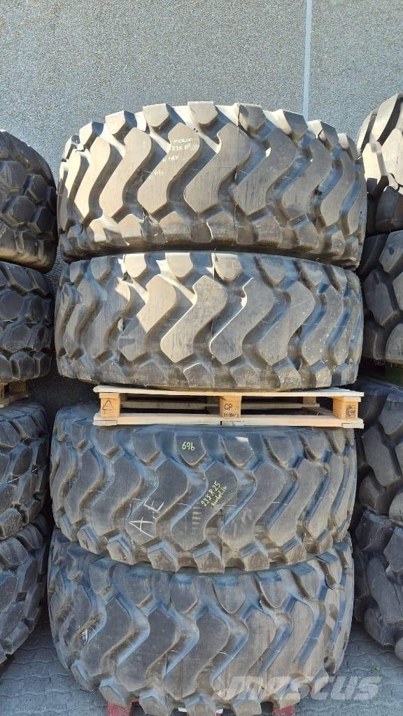 Michelin 23.5 R25 Шины и колёса