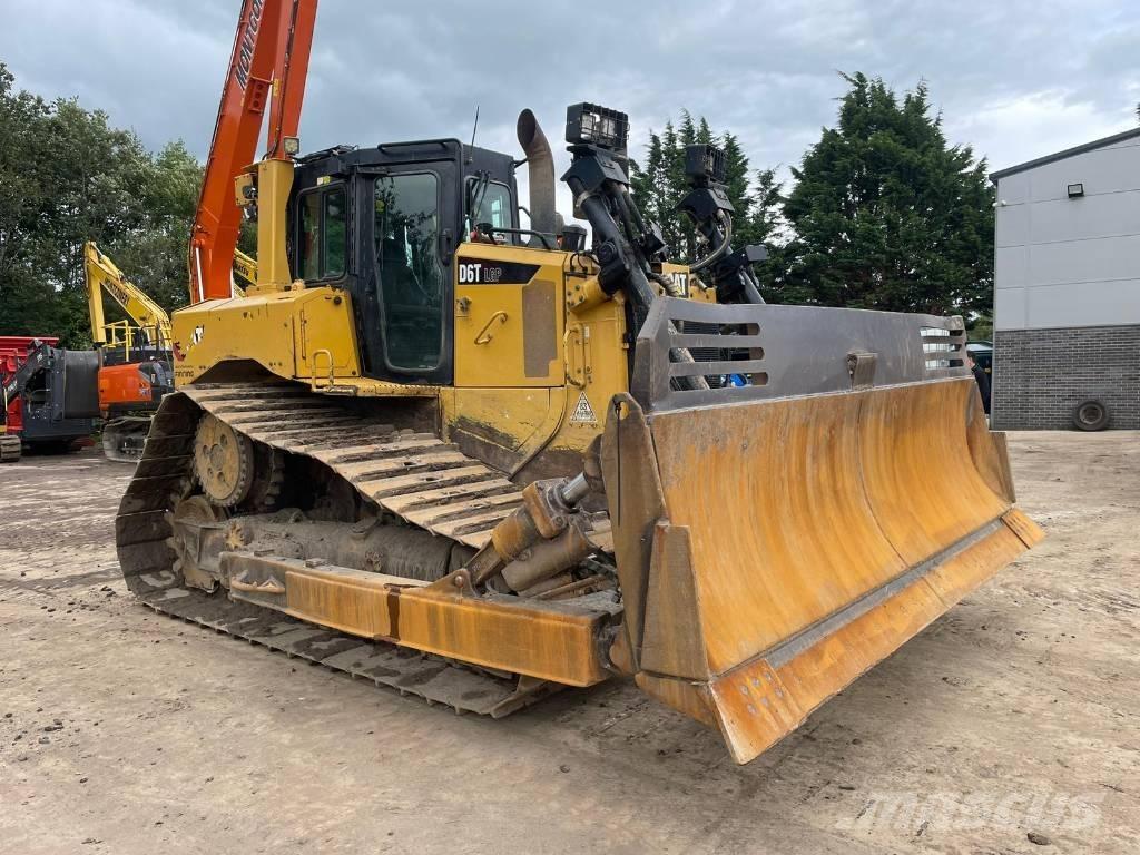 CAT D 6 T LGP Гусеничные бульдозеры
