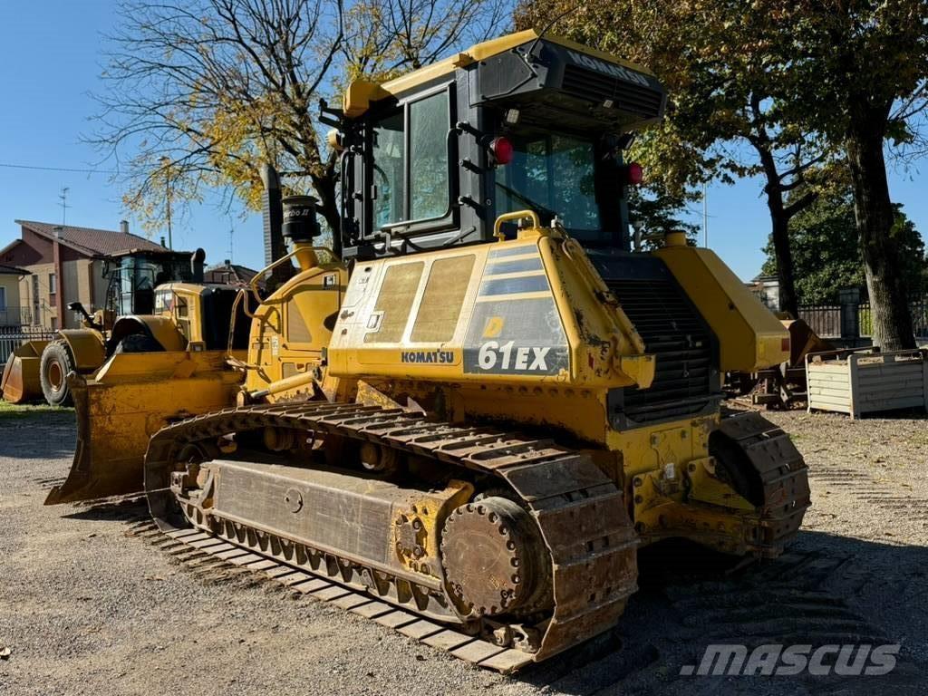 Komatsu D 61 EX-24 Гусеничные бульдозеры