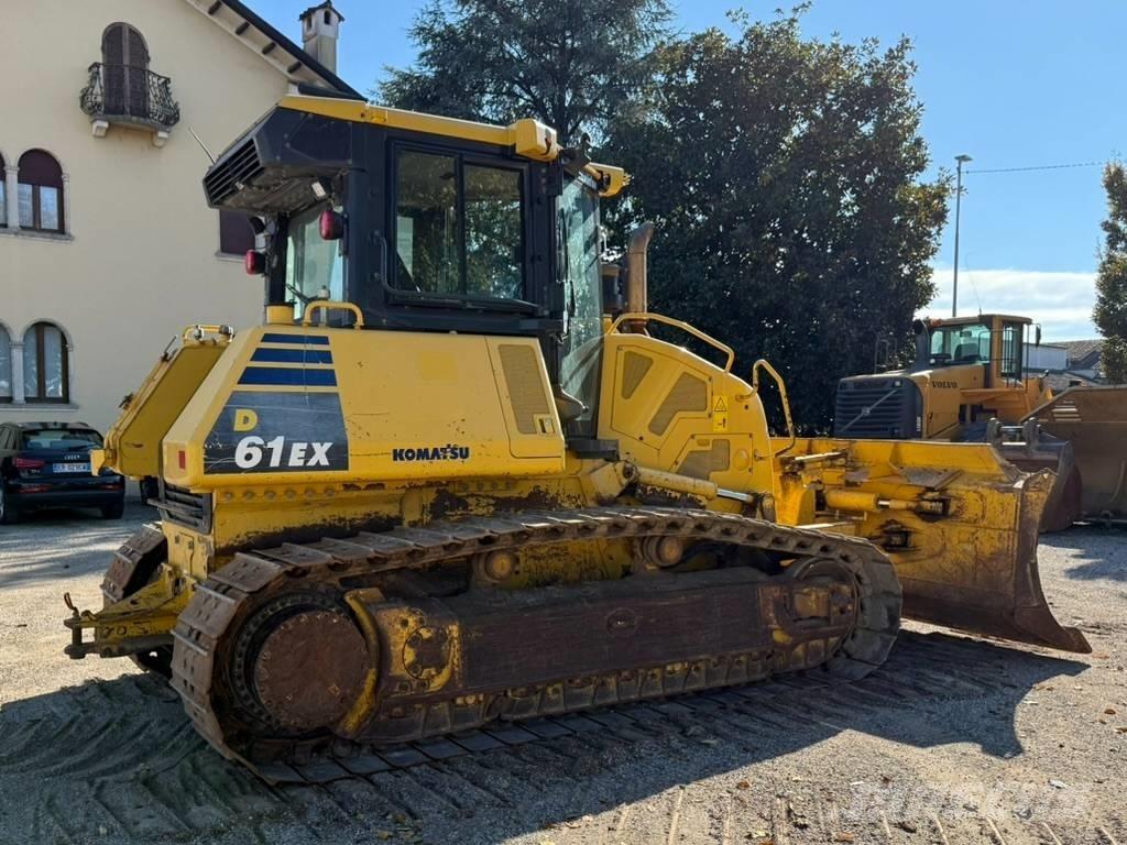 Komatsu D 61 EX-24 Гусеничные бульдозеры