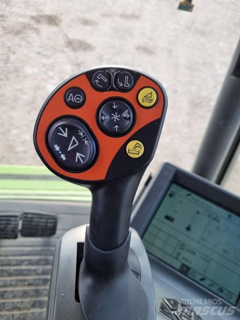 CLAAS Lexion 600 Зерноуборочные комбайны