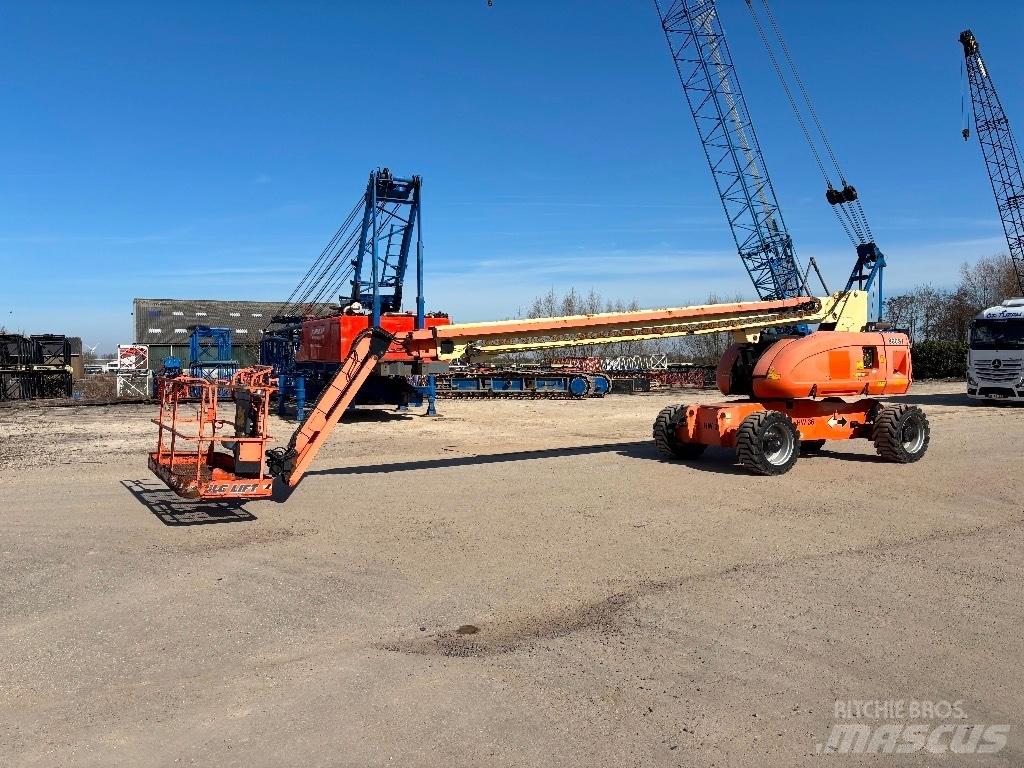 JLG 860 SJ Телескопические подъемники
