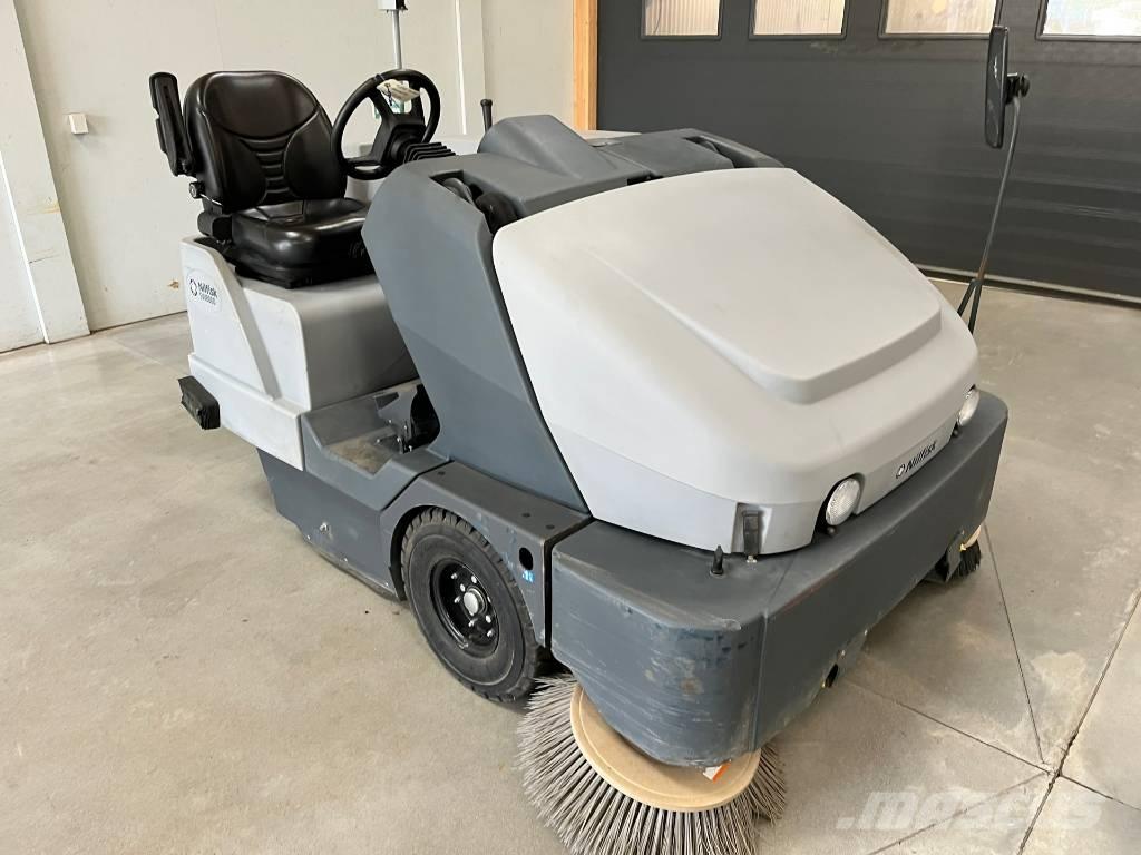 Nilfisk SW 8000 Внутренние подметальные машины