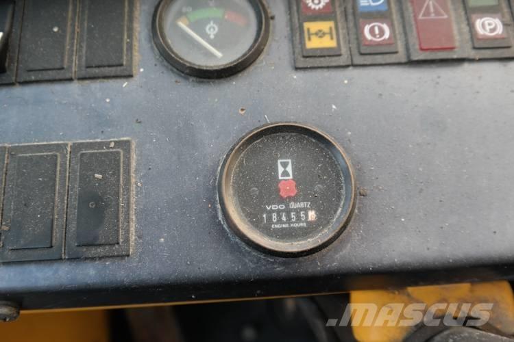 Volvo L160 COMPACTOR Фронтальные погрузчики