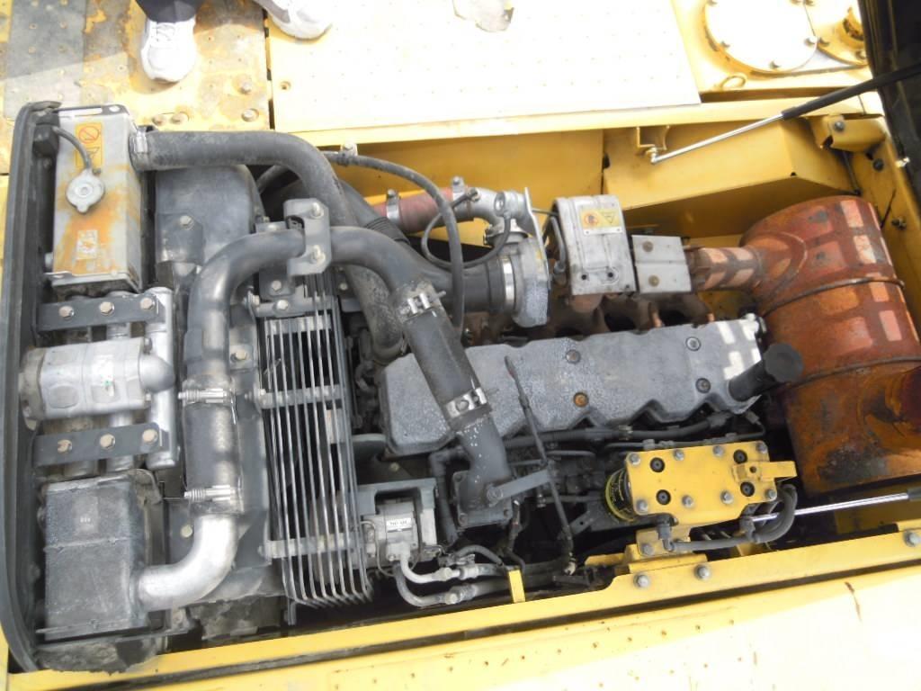 Komatsu PC 220-8 Гусеничные экскаваторы