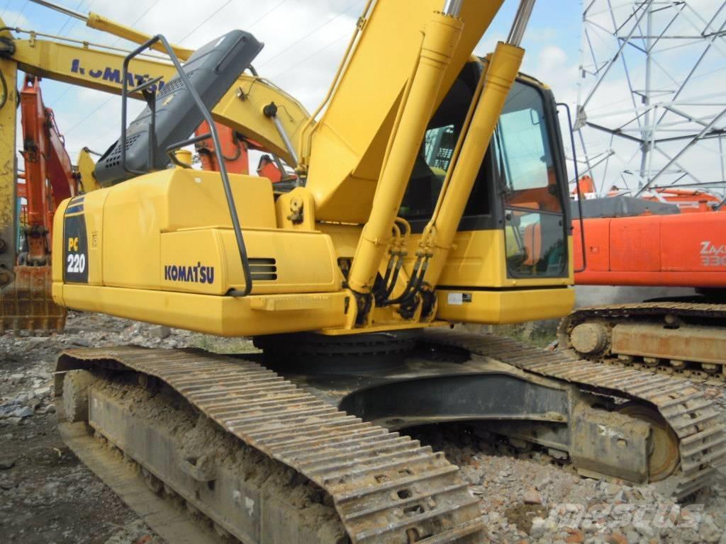 Komatsu PC 220-8 Гусеничные экскаваторы