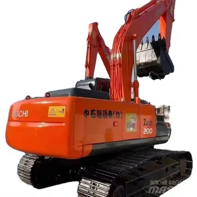 Hitachi ZX 200 Гусеничные экскаваторы