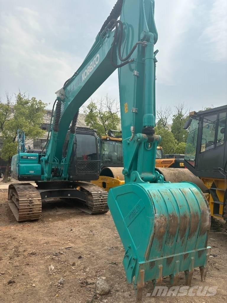 Kobelco SK 210 Гусеничные экскаваторы