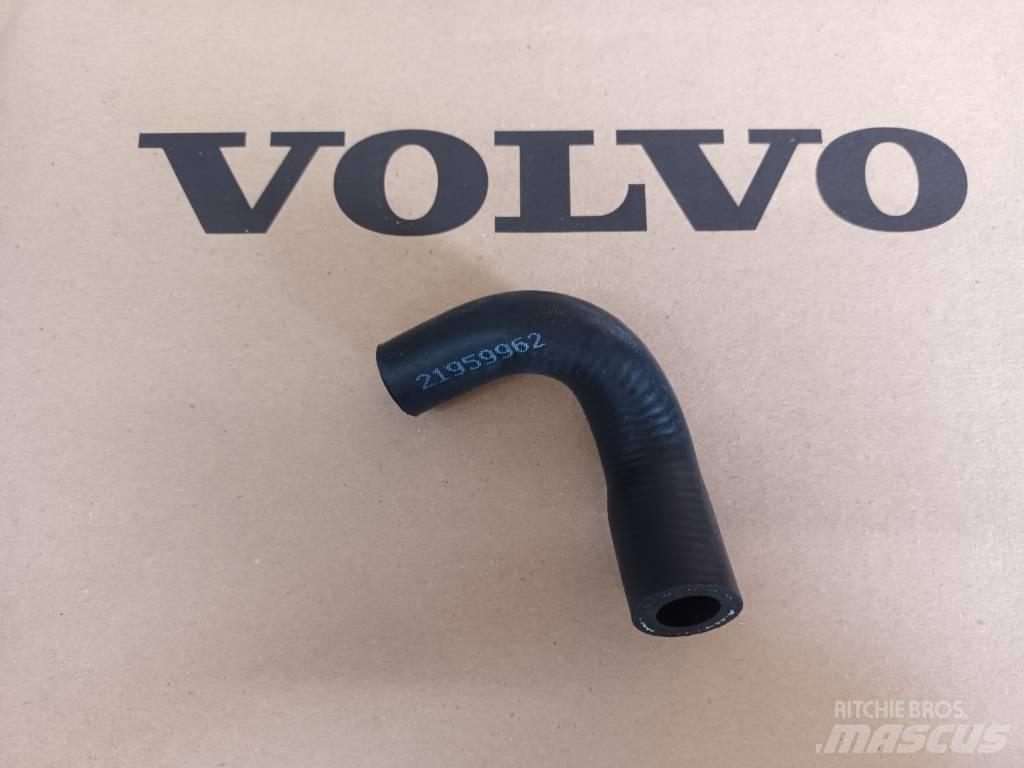 Volvo HOSE 21959962 Двигатели