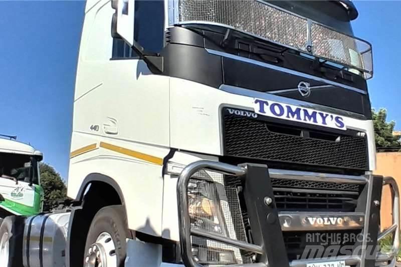 Volvo FH440 6X4 Специальные грузовики