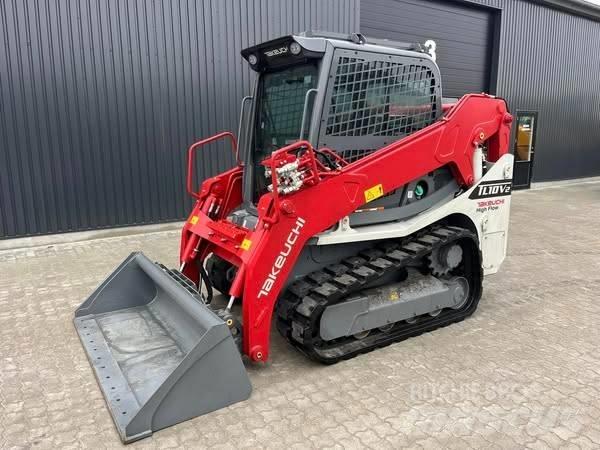 Takeuchi TL10v-2 Гусеничные фронтальные погрузчики