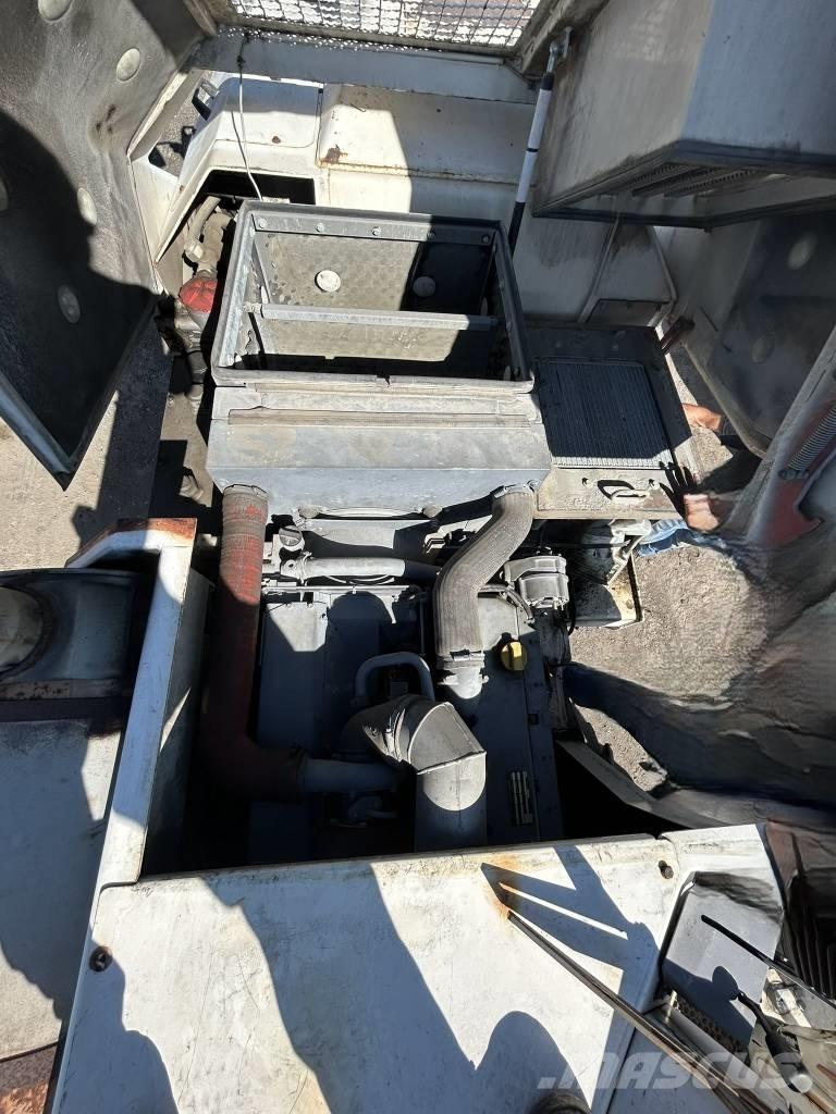 Wirtgen W 1200 F Дорожные фрезы