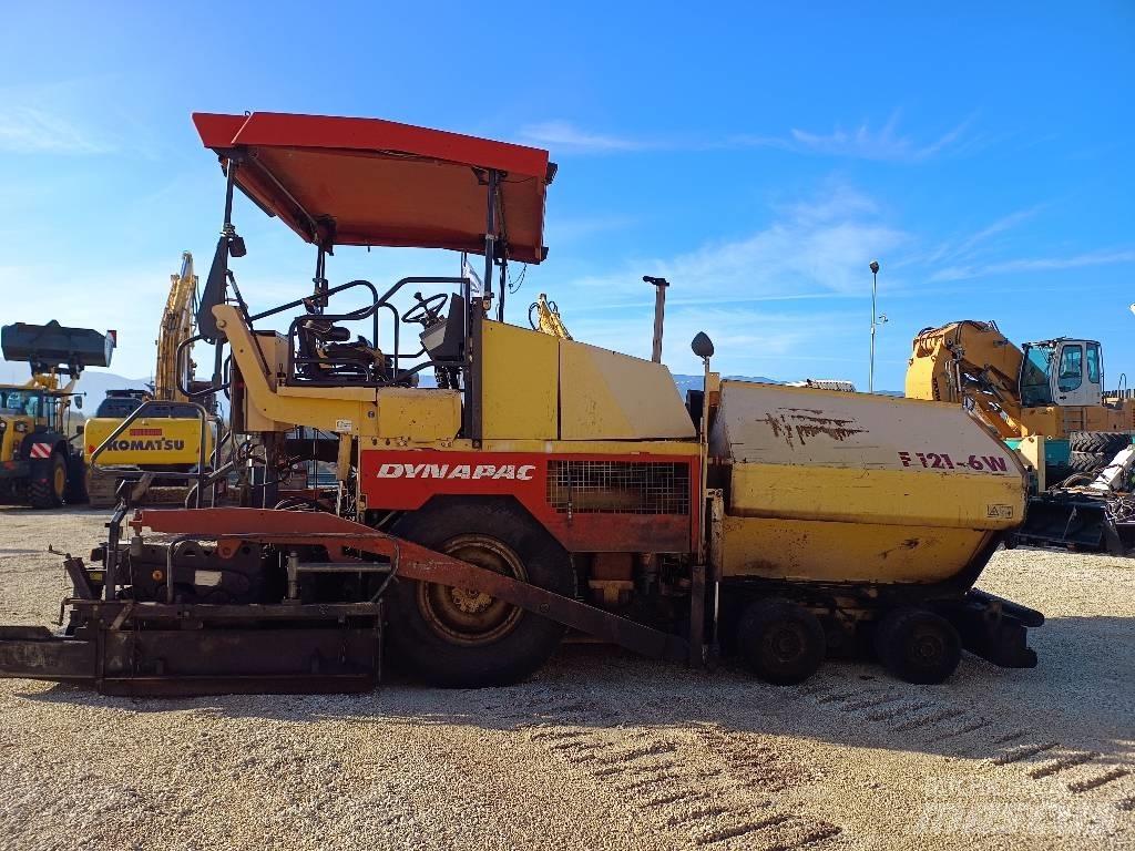 Dynapac F 121-6W Асфальтоукладчики